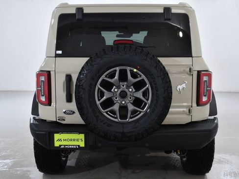 New 2025 Ford Bronco Badlands image 13