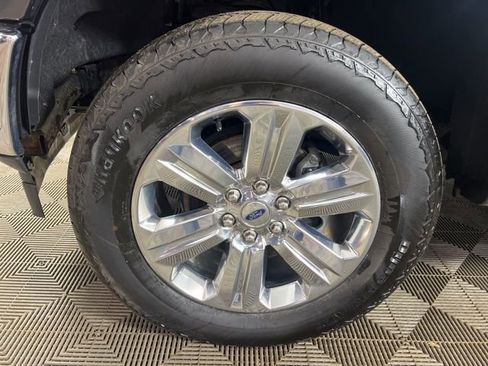 Used 2020 Ford F150 Lariat w/ Equipment Group 502A Luxury image 8