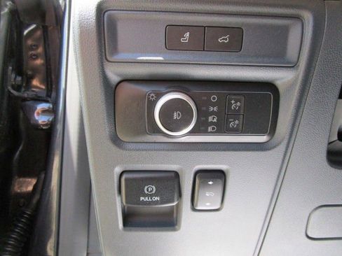 Used 2022 Ford Expedition XLT AWD/4WD image 14