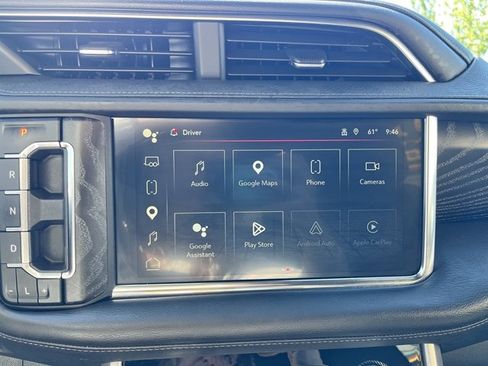 Used 2024 GMC Yukon XL Denali AWD/4WD image 30
