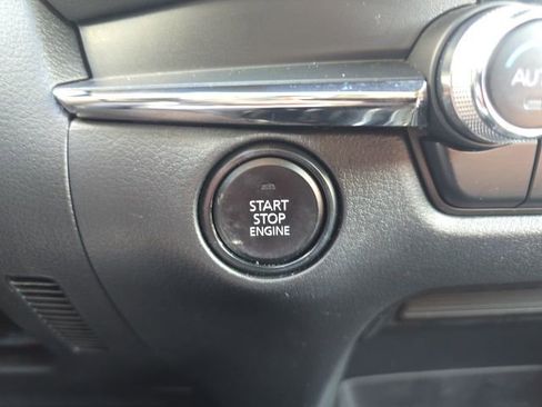 Used 2022 MAZDA CX-30 AWD 2.5 S w/ Preferred Package image 16