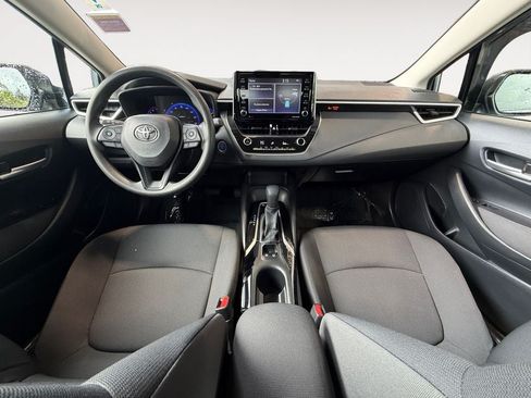 Used 2021 Toyota Corolla LE FWD image 11