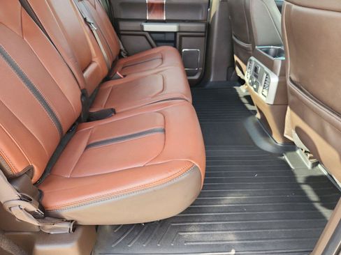 Used 2018 Ford F150 King Ranch w/ Equipment Group 601A Luxury AWD/4WD image 27
