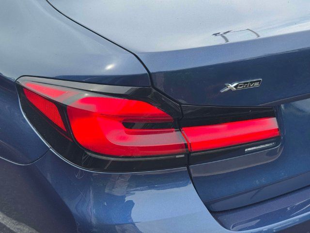 Used 2021 BMW 530i xDrive w/ Convenience Package AWD/4WD image 14