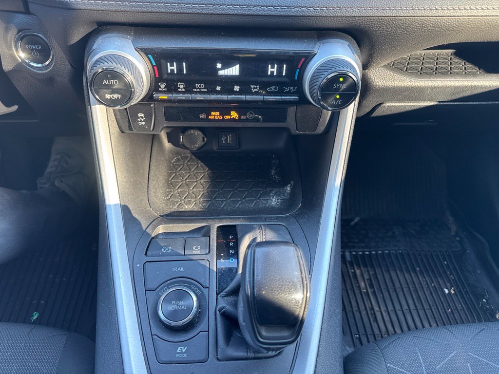 Used 2023 Toyota RAV4 XLE w/ Convenience Package AWD/4WD image 31