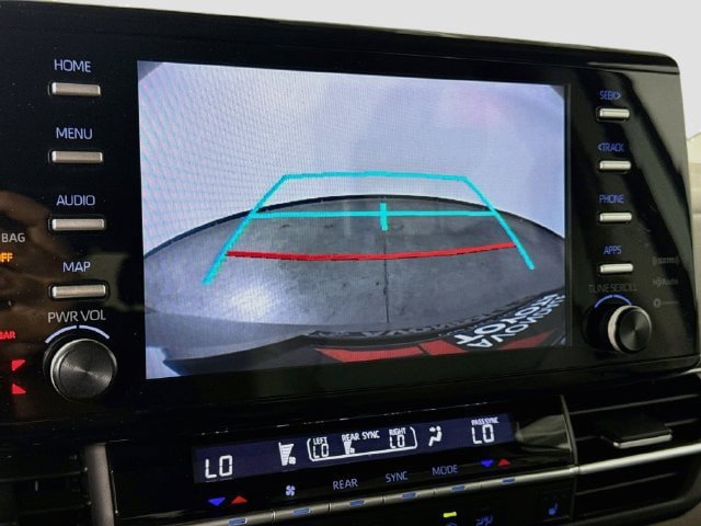 Certified 2024 Toyota Sienna XLE FWD image 15