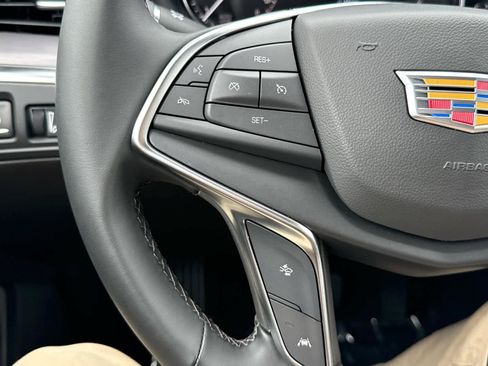 Used 2026 Cadillac XT5 Luxury AWD/4WD image 13