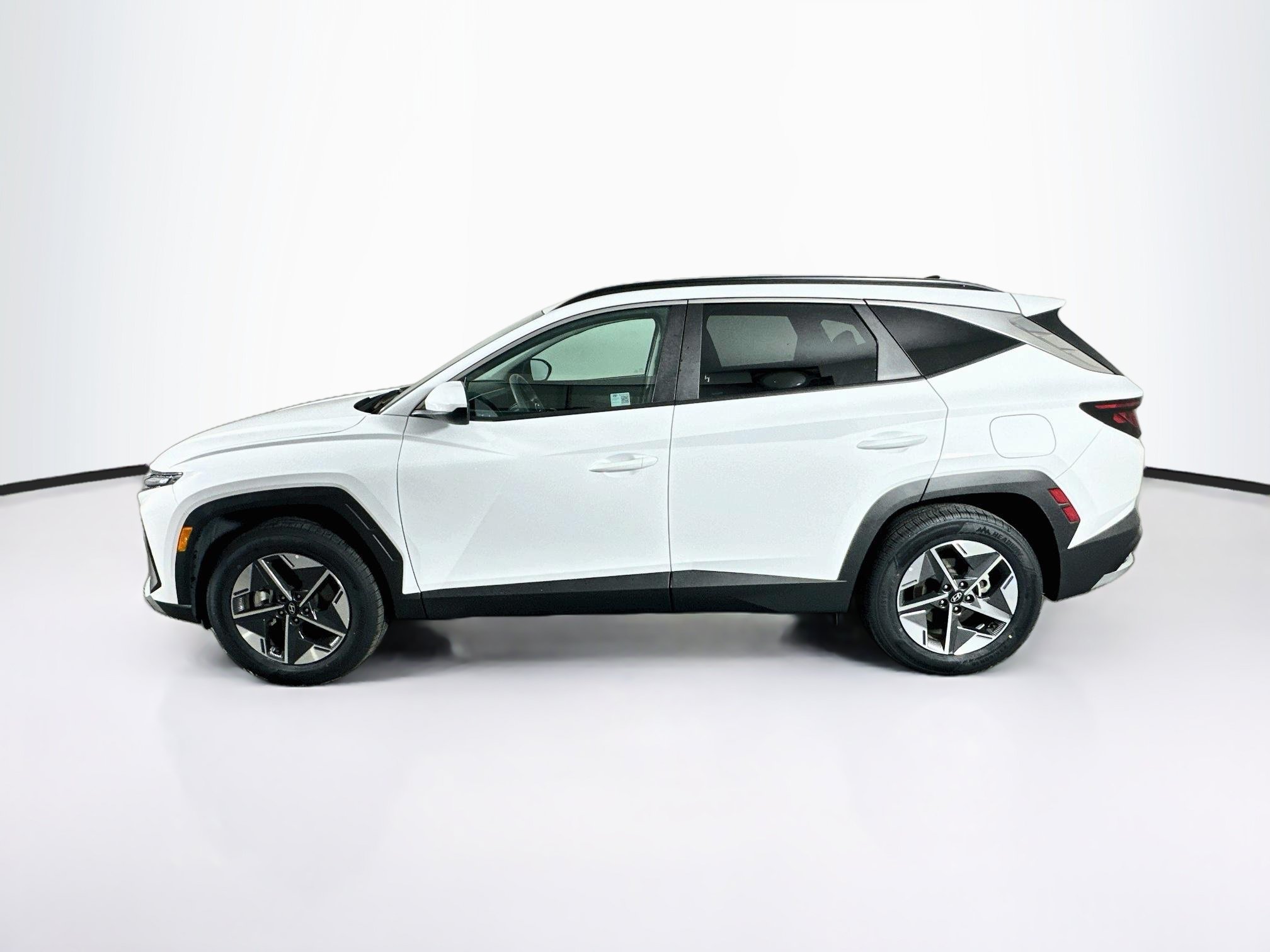Used 2025 Hyundai Tucson SEL AWD/4WD image 4