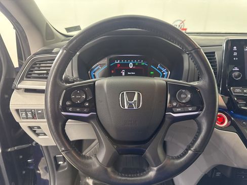 Used 2020 Honda Odyssey Elite image 17