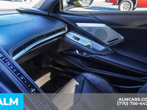 Used 2022 Chevrolet Corvette Stingray w/ Z51 Performance Package image 46
