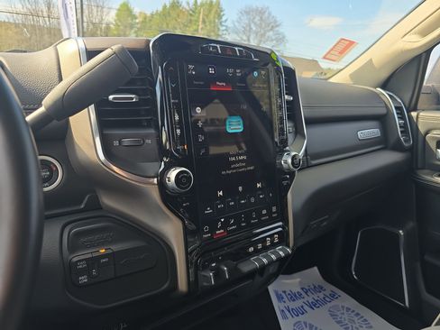 Used 2024 RAM 2500 Laramie w/ Safety Group AWD/4WD image 26