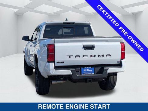 Used 2024 Toyota Tacoma TRD Sport image 6