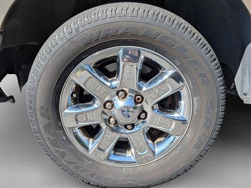 Used 2013 Ford F150 XLT w/ XLT Chrome Pkg image 18