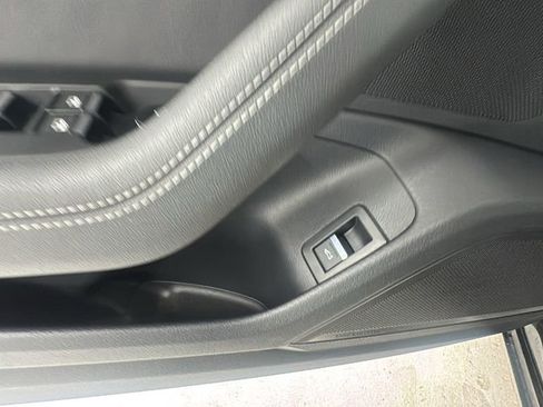 Used 2024 Audi A6 Premium Plus image 18