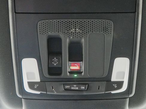 Used 2026 Honda CR-V Sport Touring image 25
