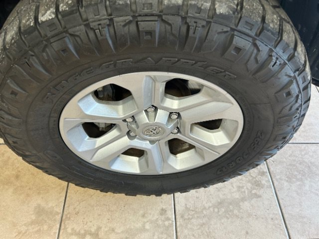 Used 2016 Toyota 4Runner SR5 AWD/4WD image 20