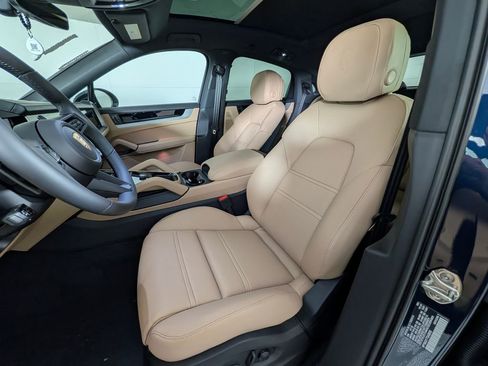 New 2026 Porsche Cayenne Coupe image 5