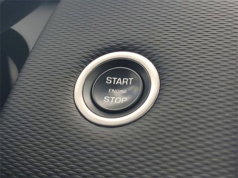 Certified 2024 Land Rover Discovery Sport Dynamic SE image 32