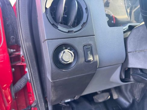 Used 2016 Ford F350 XL w/ Power Equipment Group AWD/4WD image 4