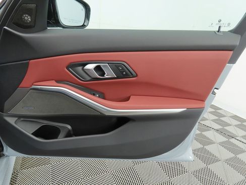 New 2026 BMW 330i Sedan w/ M Sport Package image 25