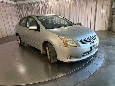 Used 2012 Nissan Sentra 2.0 FWD image 3