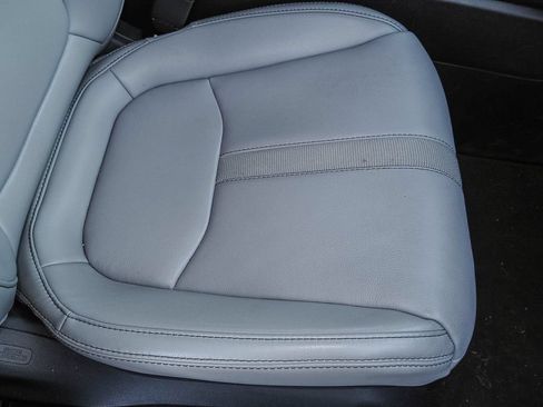 Used 2024 Honda Pilot Touring image 21