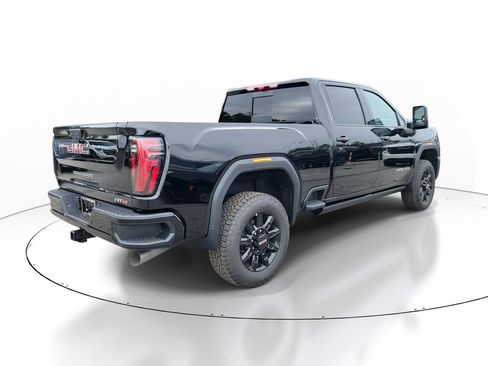 New 2026 GMC Sierra 2500 AT4 w/ AT4 Premium Plus Package image 4