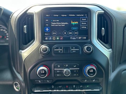 Used 2022 Chevrolet Silverado 1500 LT Trail Boss w/ Convenience Package II AWD/4WD image 22