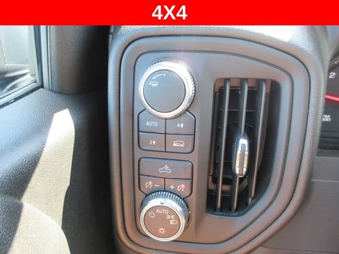 Certified 2025 GMC Sierra 1500 Pro w/ Pro Value Package AWD/4WD image 23