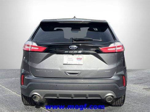 Certified 2024 Ford Edge Titanium image 30