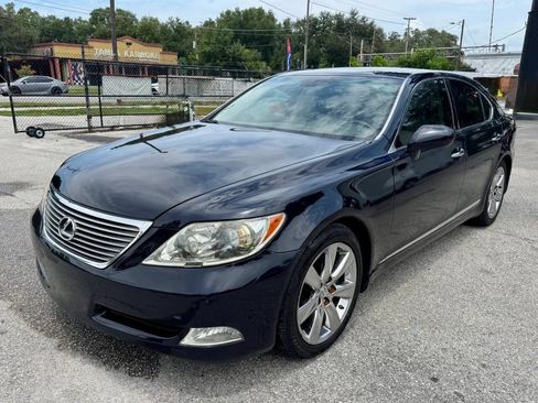 Used 2007 Lexus LS 460 RWD image 11