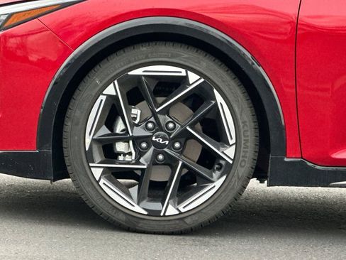 Certified 2025 Kia K4 GT-Line w/ GT-Line Sunroof Package FWD image 28