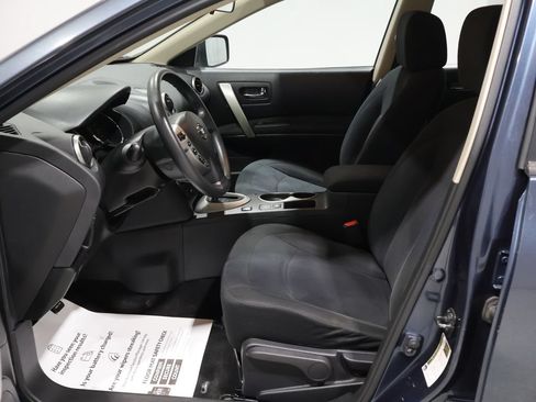Used 2014 Nissan Rogue S w/ Convenience Package AWD/4WD image 11