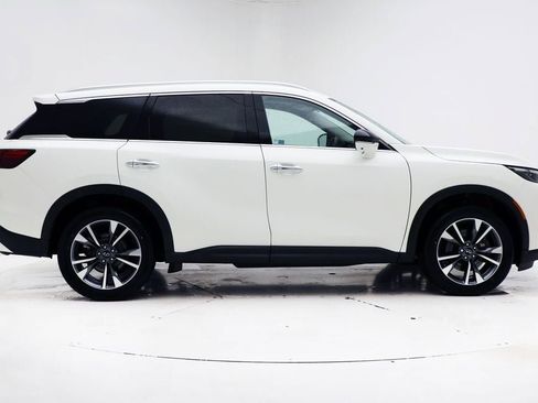 Used 2024 INFINITI QX60 Luxe AWD/4WD image 3