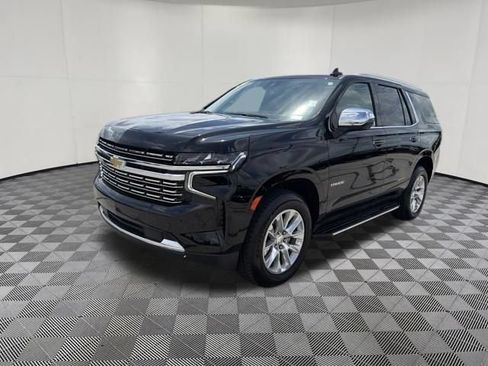 Used 2024 Chevrolet Tahoe Premier AWD/4WD image 13