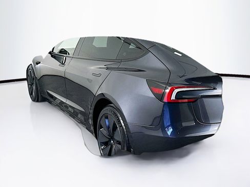 Used 2025 Tesla Model 3 Long Range RWD image 5