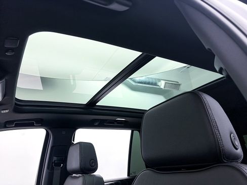 Used 2024 GMC Yukon Denali image 18