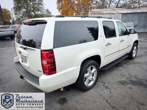 Used 2010 Chevrolet Suburban LTZ image 4