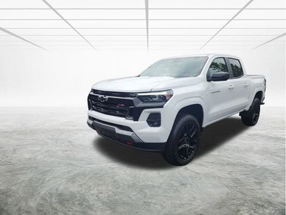 New 2025 Chevrolet Colorado Z71 w/ Z71 Convenience Package 2