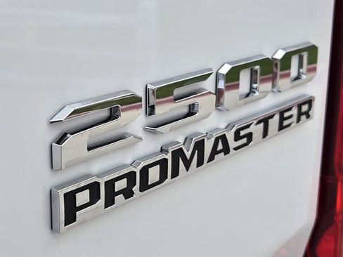 Used 2026 RAM ProMaster 2500 w/ Convenience Group FWD image 10