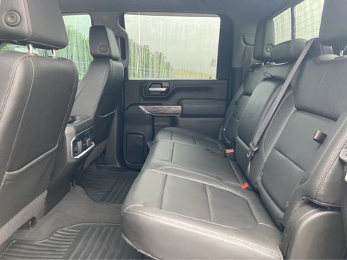 Used 2022 Chevrolet Silverado 2500 LTZ w/ LTZ Plus Package AWD/4WD image 6
