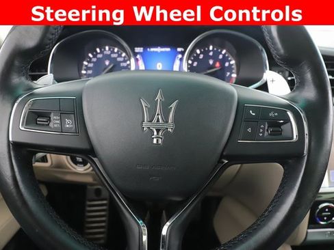 Used 2015 Maserati Quattroporte GTS image 23