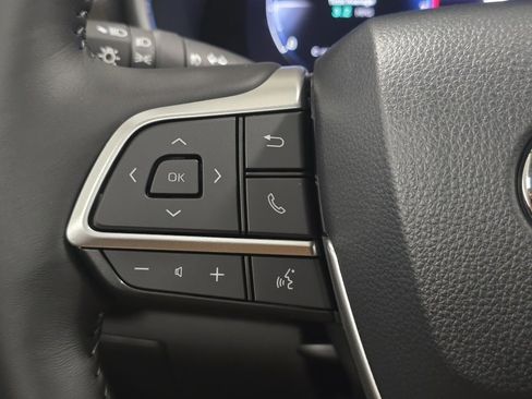 New 2026 Toyota Highlander Platinum image 34