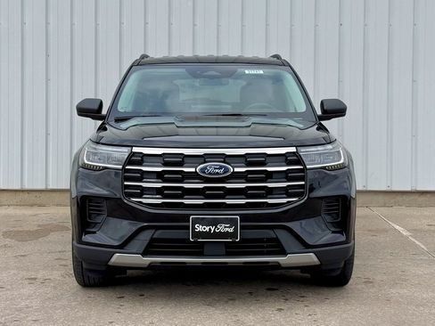New 2026 Ford Explorer Active AWD/4WD image 9