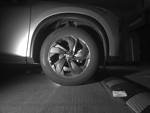 Used 2025 Nissan Rogue SV image 13