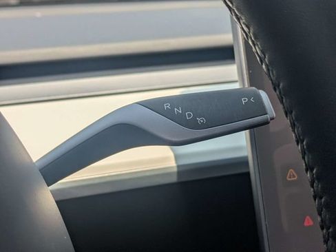 Used 2022 Tesla Model 3 RWD image 28