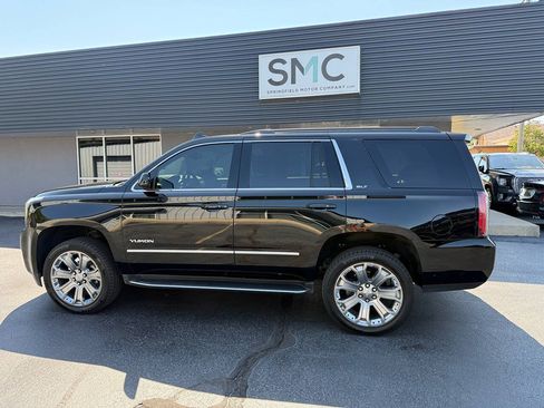 Used 2019 GMC Yukon SLT w/ Premium Edition RWD image 10