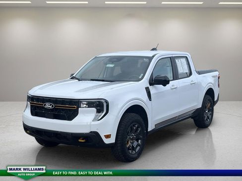 Used 2025 Ford Maverick Tremor image 8