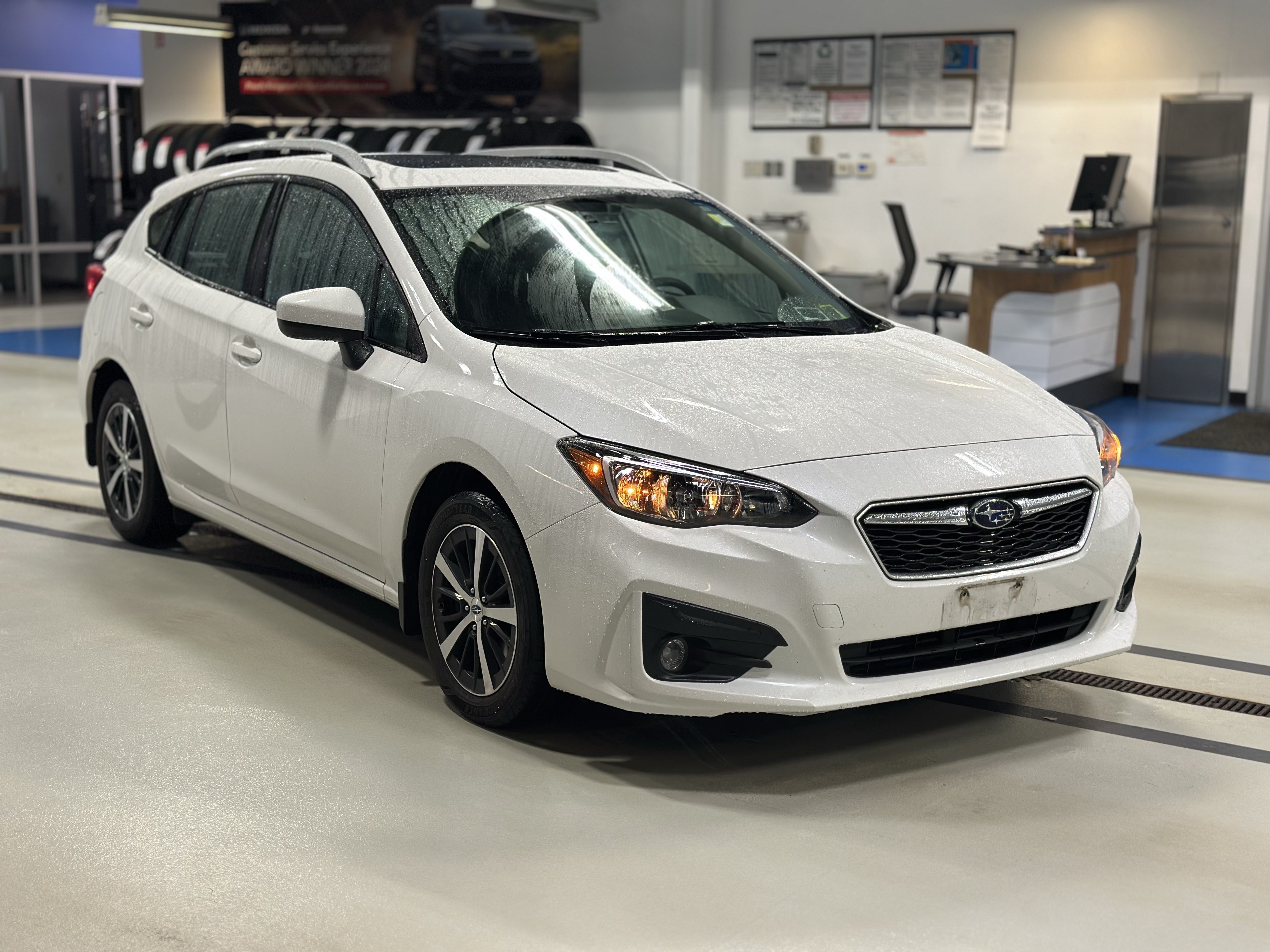 Used 2019 Subaru Impreza 2.0i Premium AWD/4WD image 3
