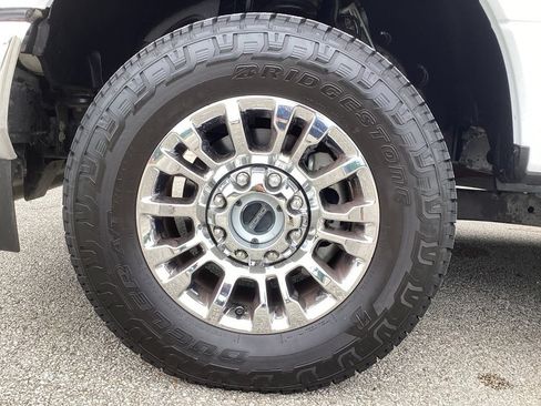 Used 2020 Ford F250 Lariat AWD/4WD image 23